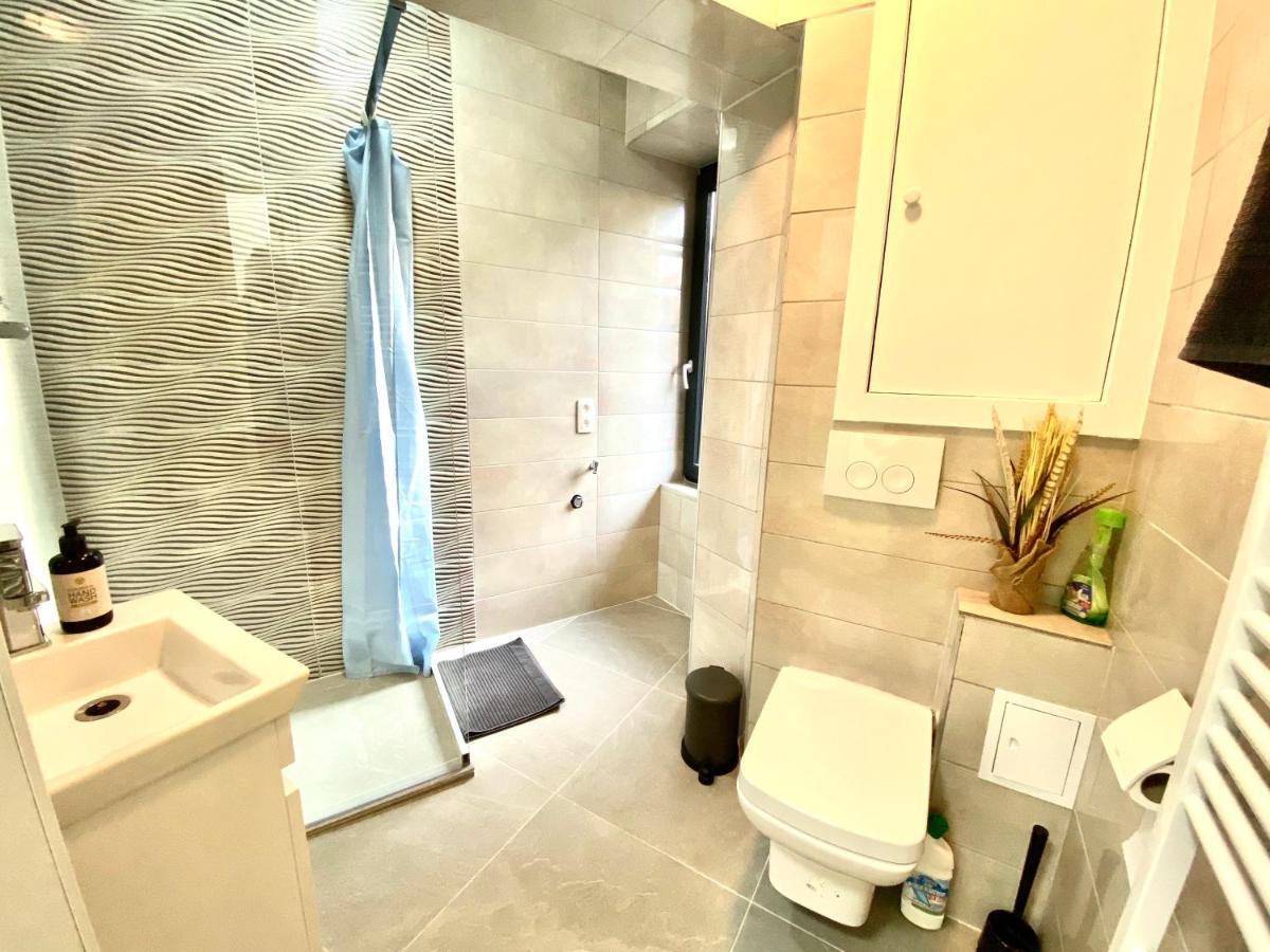 Brial Apartment 2 Bedrooms, Antwerpen Eksteriør billede